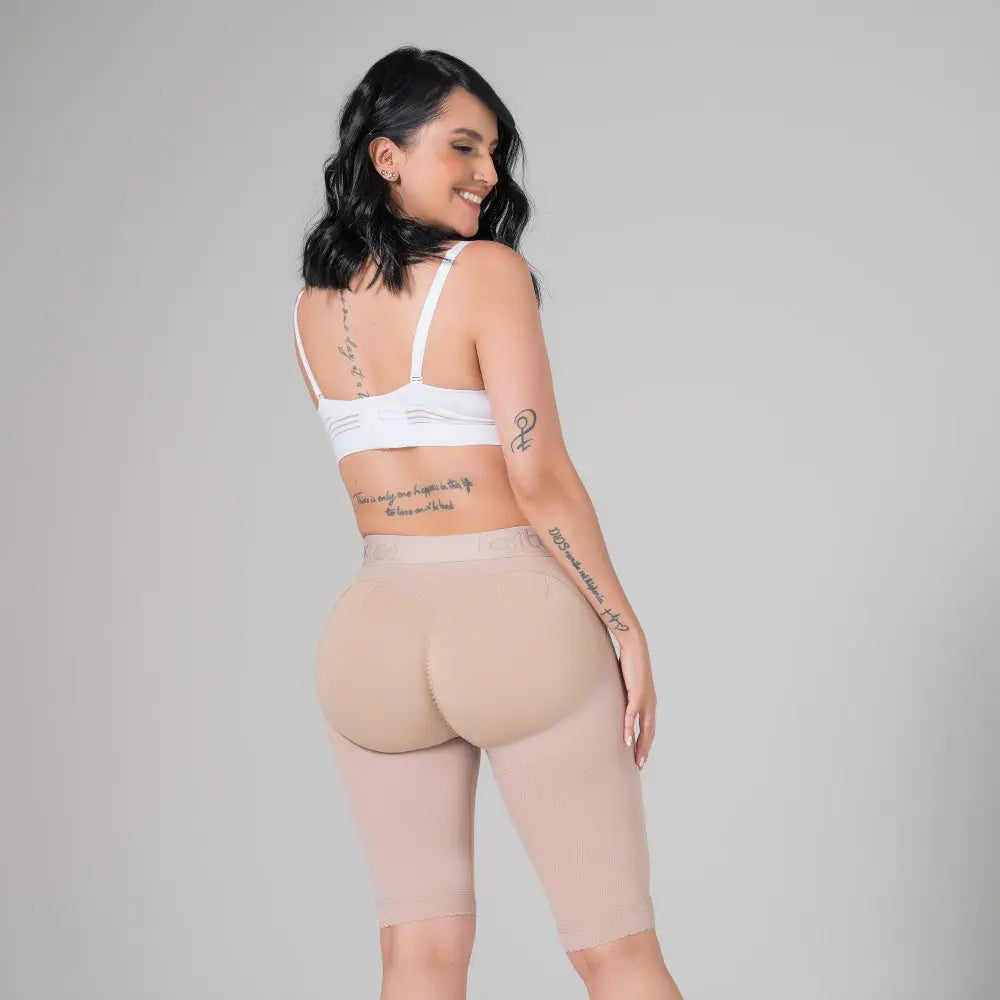 High compression capri with butt lifting effect. Fajitexinternacional