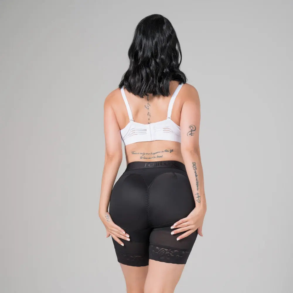 Sculpting mid-thigh shaper short. Fajitexinternacional